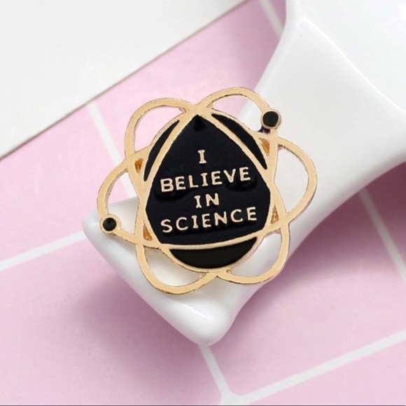 Jewelry - 3/$23 🆕 “I Believe In Science” Enamel Pin Brooch